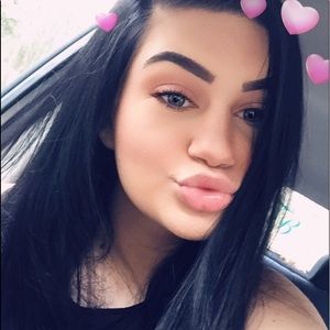 Meet your Posher, Cailin